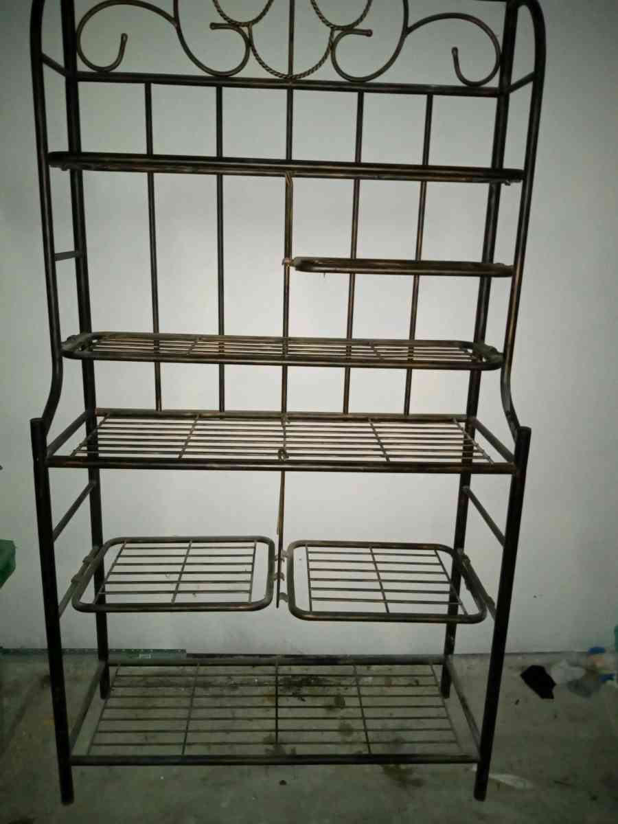 Bakers rack - Dallas, Texas