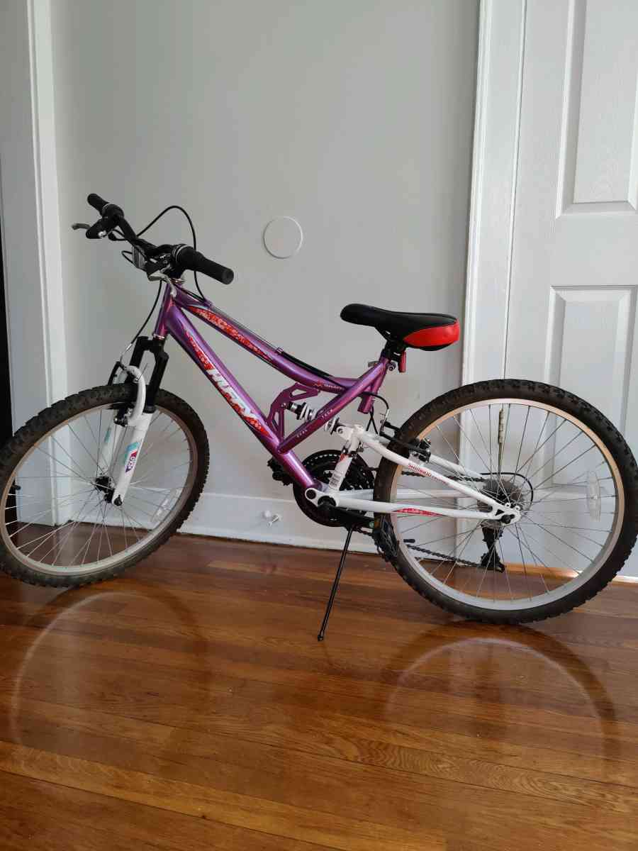 bicicleta  Huffy 24 - Hartford, Connecticut - FleaMarketBay