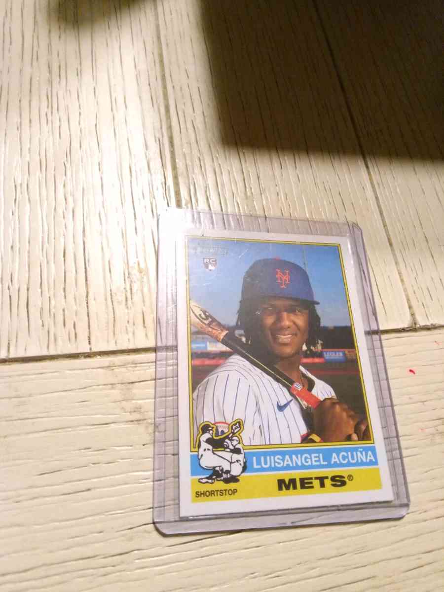 Topps Heritage rookie card of Luisangel Acuna - Milwaukee, Wisconsin - FleaMarketBay