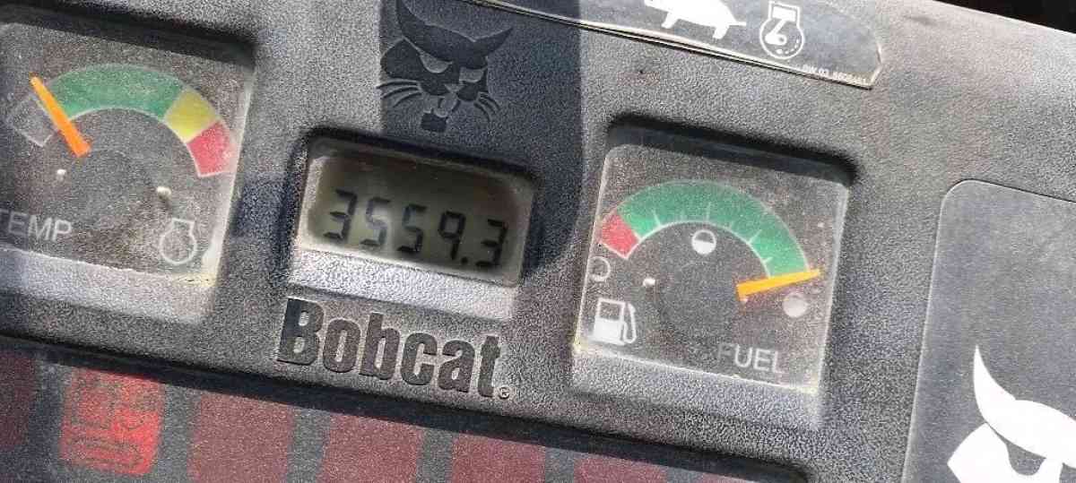 Tracked Excavator - Port Townsend, Washington - FleaMarketBay