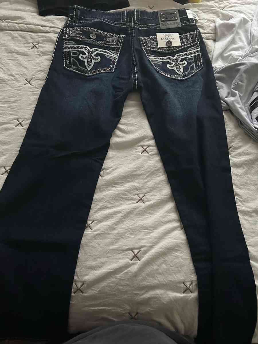 San Marino - Austin, Texas - FleaMarketBay