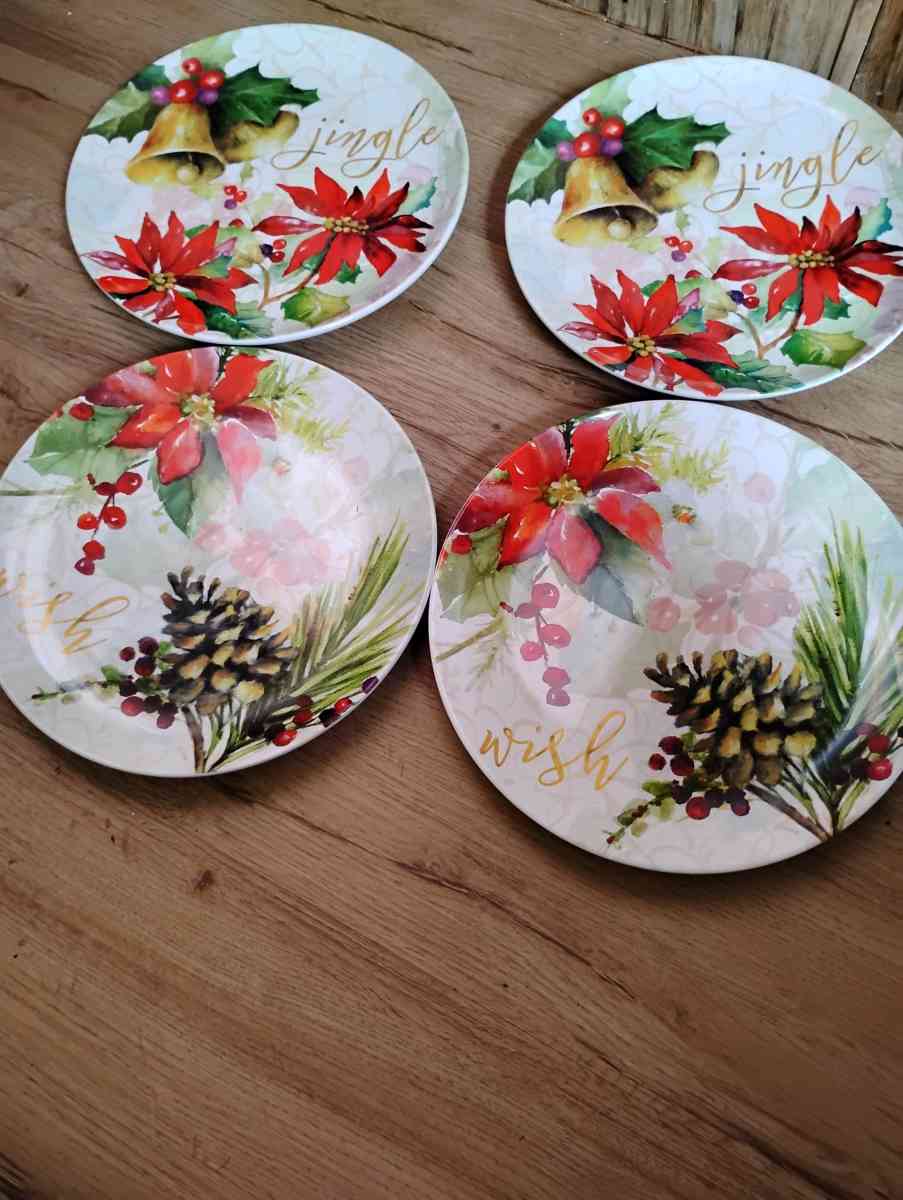 Decorative Christmas dishes - Fulton, Illinois - FleaMarketBay