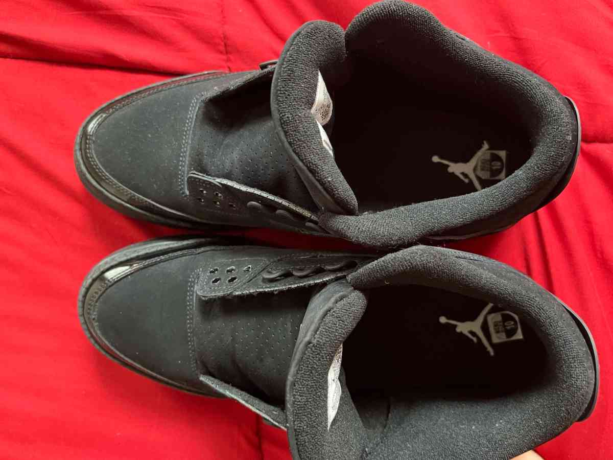 air Jordan black cat 3 laces come with it size 10 - Fayetteville, North Carolina - FleaMarketBay