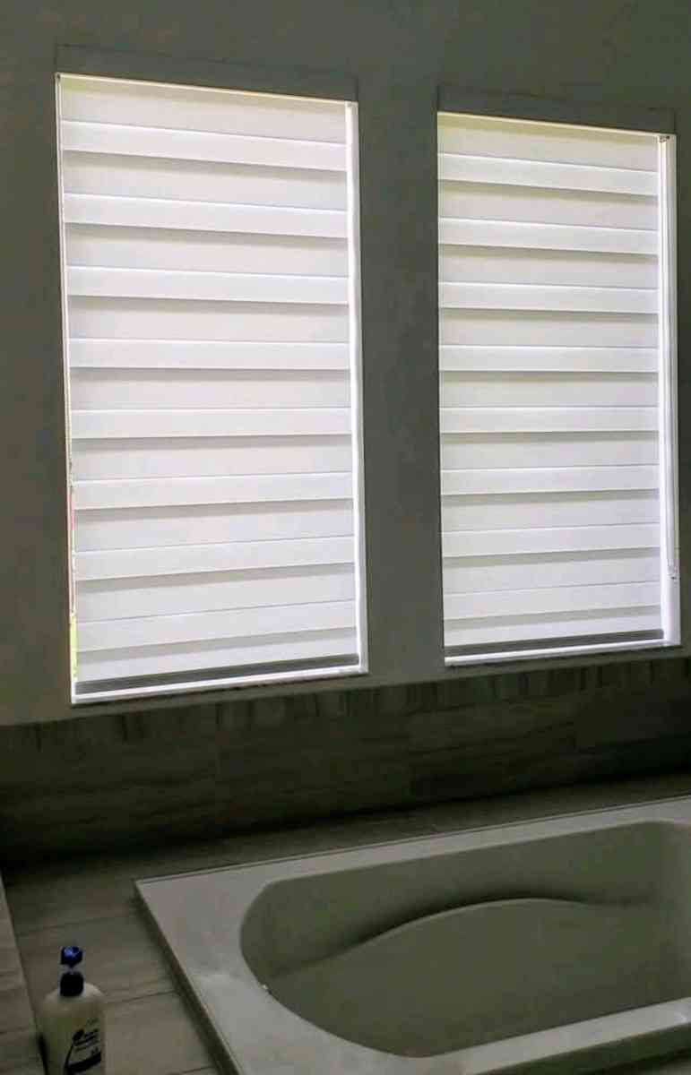 blinds And Shades Cortinas Y Persianas echas a la medida 786 - Miami, Florida - FleaMarketBay