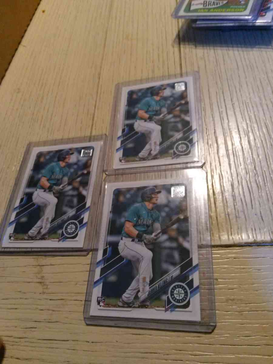 5 card rookie Topps lot of Jarred Kelenic - Milwaukee, Wisconsin - FleaMarketBay
