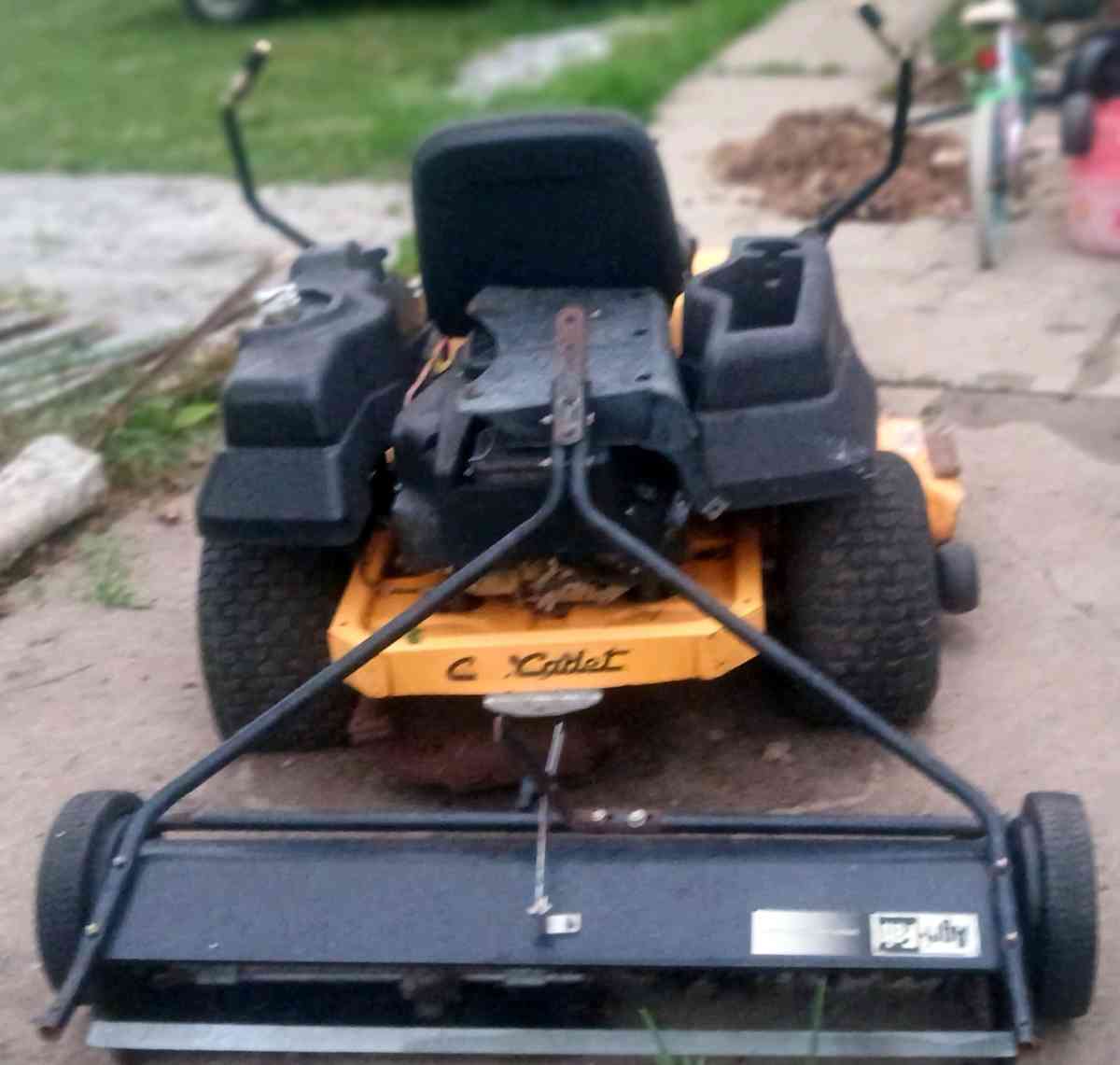 Cub Cadet RZT 50 Zero Turn mower - La Crosse, Indiana - FleaMarketBay