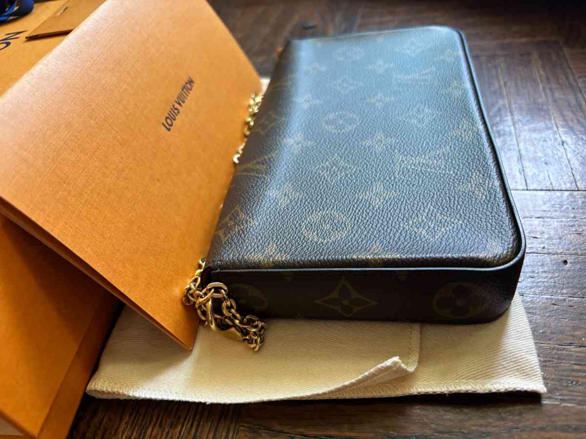 lv pochette felicie - Adelanto, California - FleaMarketBay