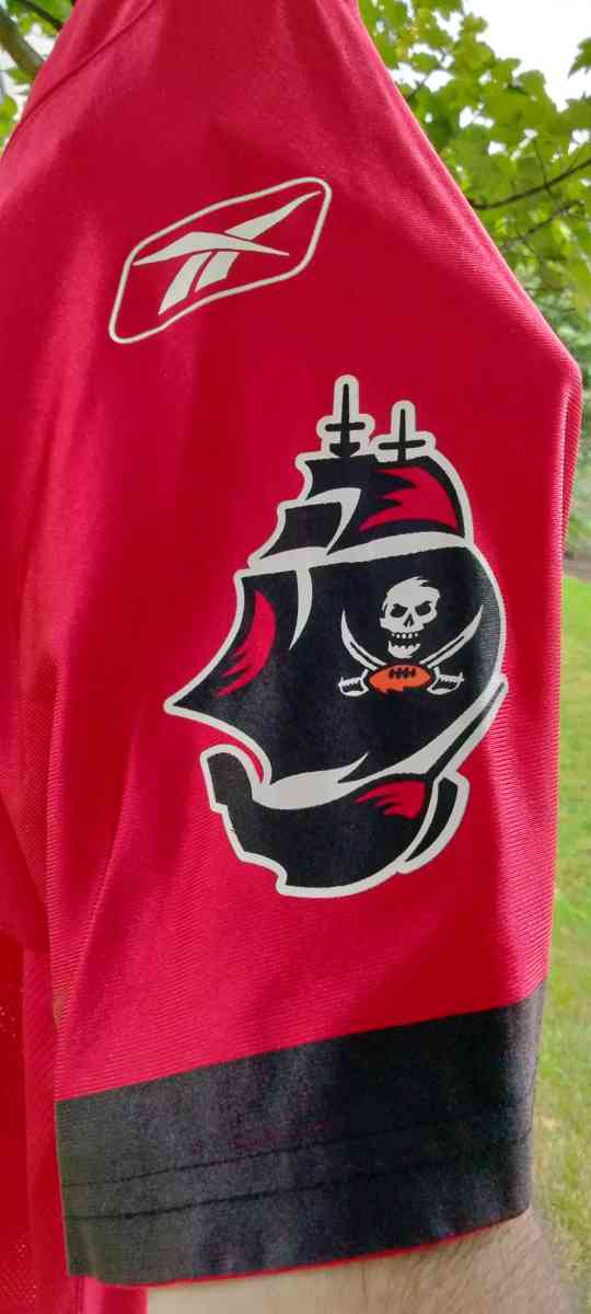 Tampa Bay Buccaneers Mike Alstott Reebok Jersey - Norristown, Pennsylvania - FleaMarketBay