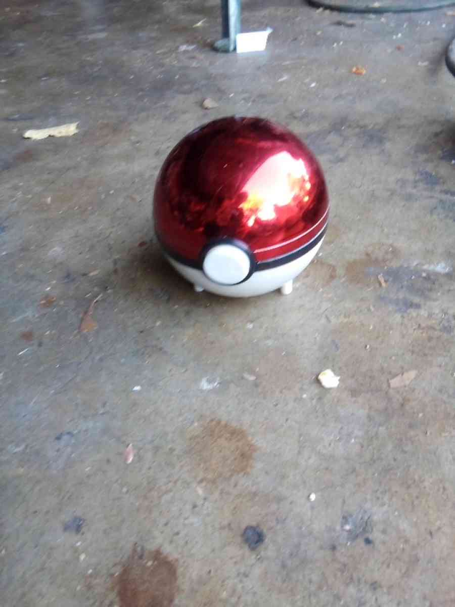 Pikachu Gold Plated trading card - Sacramento, California - FleaMarketBay