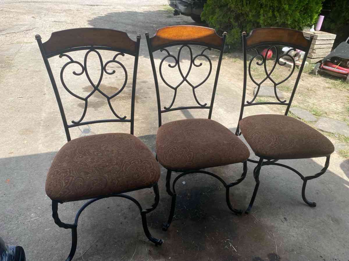 dining table with chairs - Houston, Texas - FleaMarketBay