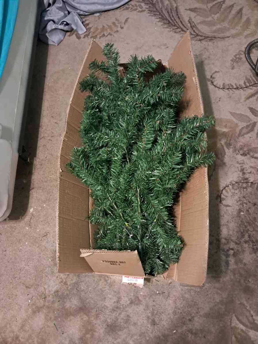 Christmas tree - Bridgewater, New Jersey