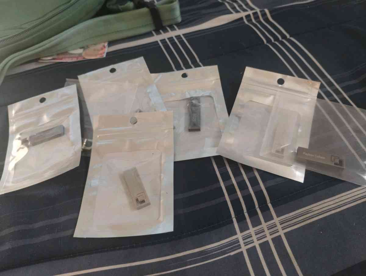 use me for music music mix - Los Angeles, California - FleaMarketBay