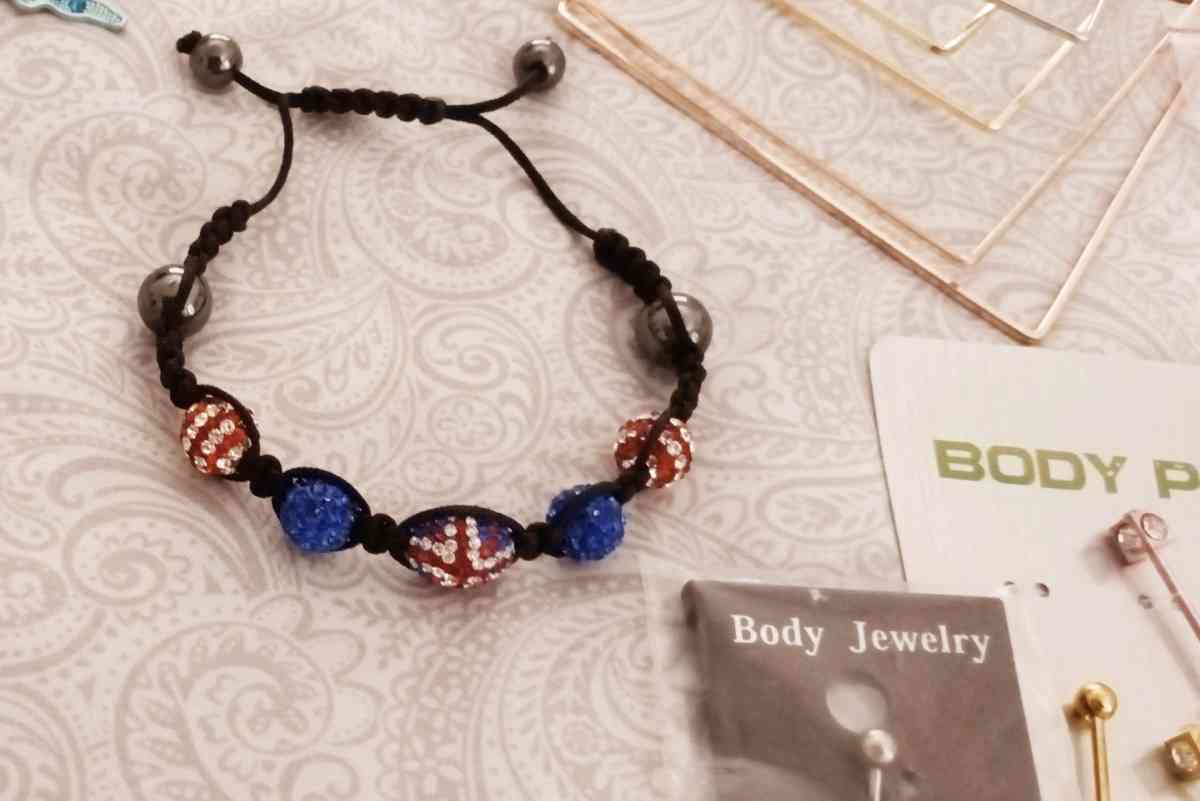 clearance jewelry bundle - North Las Vegas, Nevada - FleaMarketBay