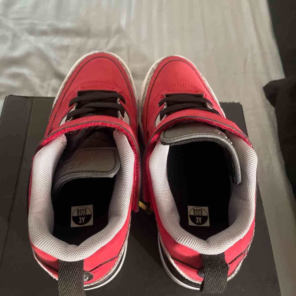 brand new jordans - Lansing, Michigan - FleaMarketBay