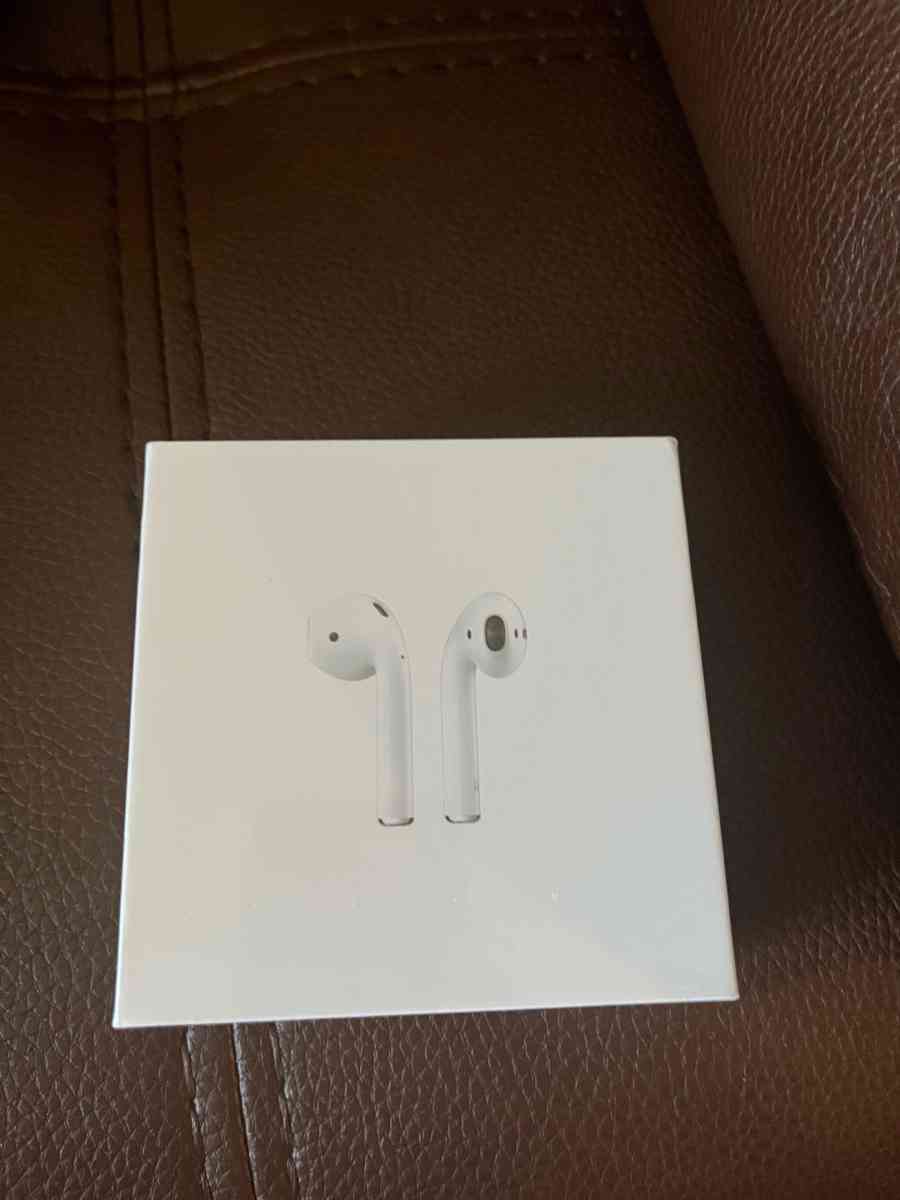 AirPods 2nd generation - Kalamazoo, Michigan