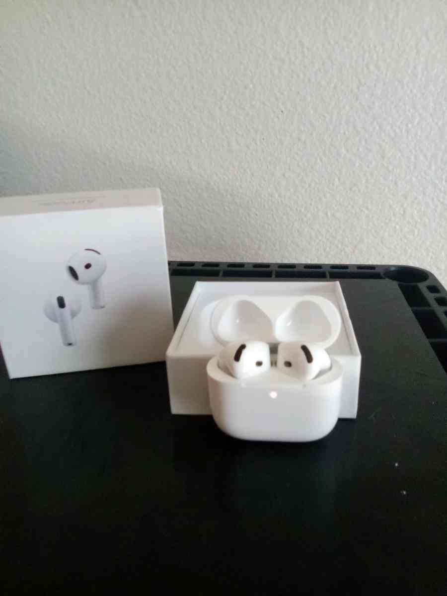AirPods Generation 4 - San Antonio, Texas