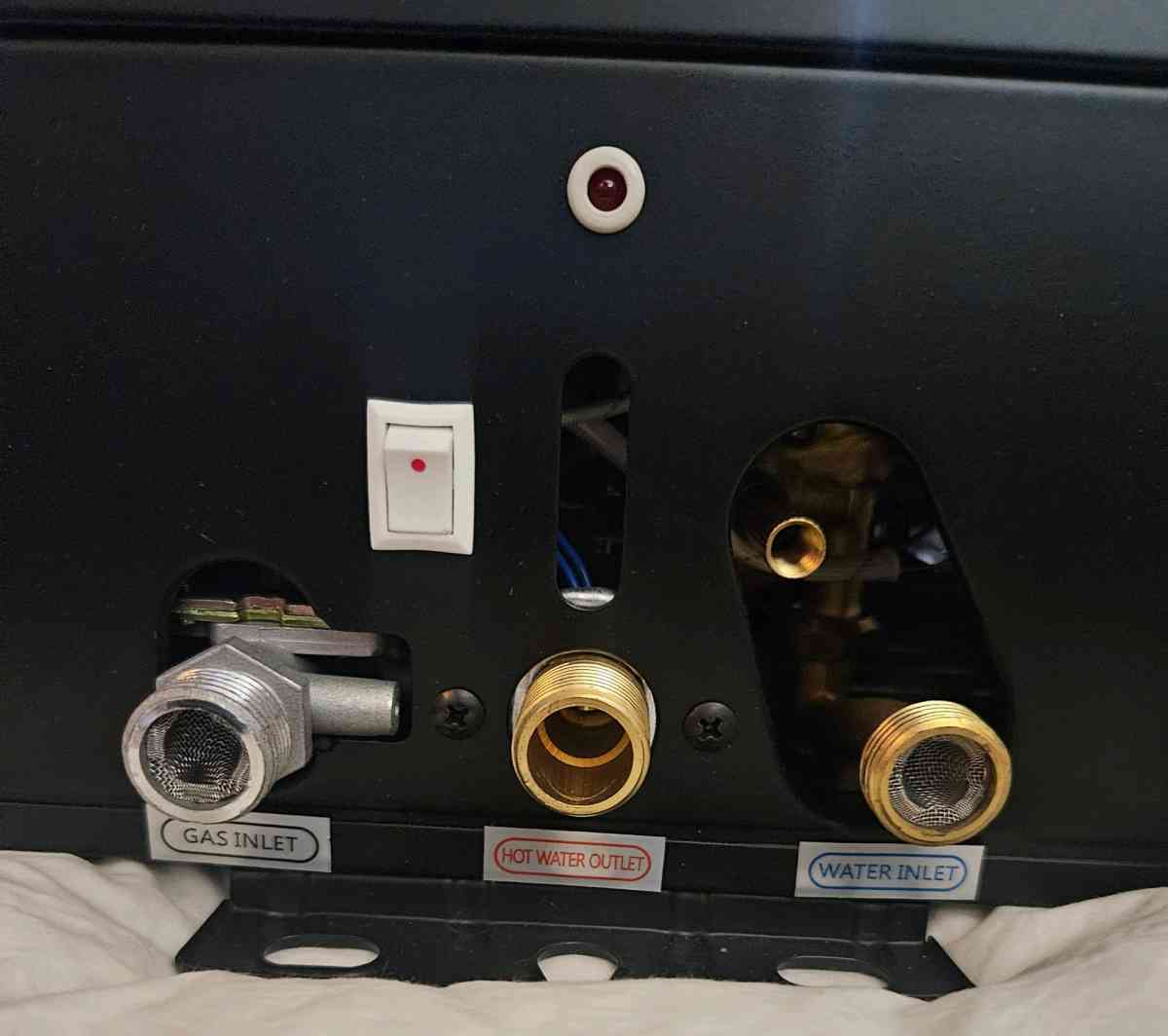 portable tankless gas water heater - Henderson, Nevada - FleaMarketBay