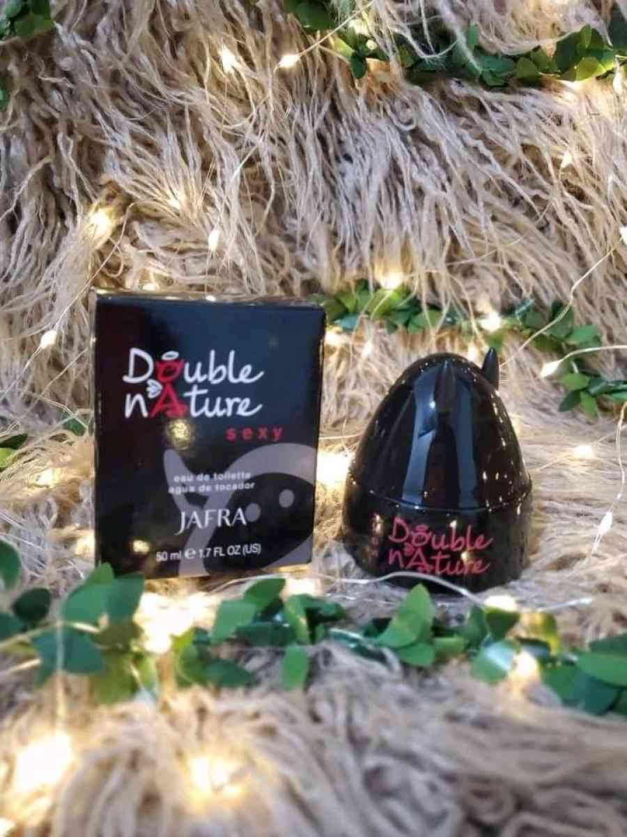 perfumera de Jafra - Watertown, Wisconsin - FleaMarketBay