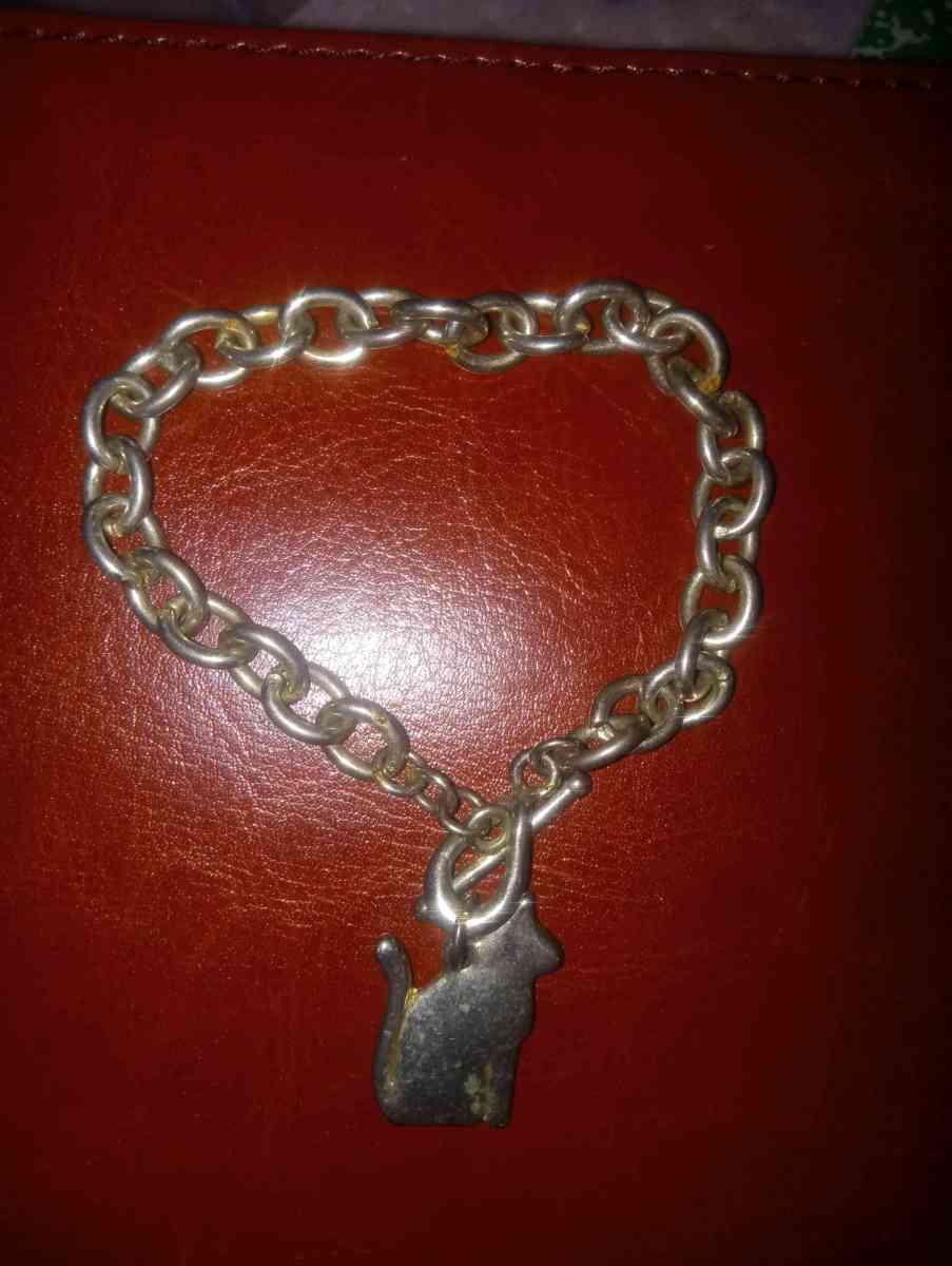 fine silver bracelet by Lisa Greene - Merry Hill, North Carolina - FleaMarketBay