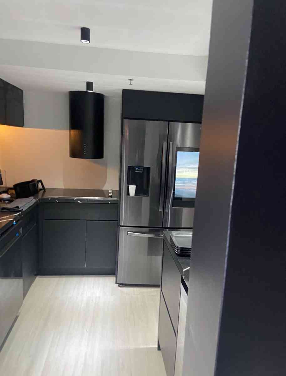 Modern small Kitchens - Miami, Florida