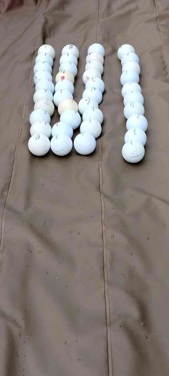 Mixed Brand Used Golf Balls - Norristown, Pennsylvania - FleaMarketBay
