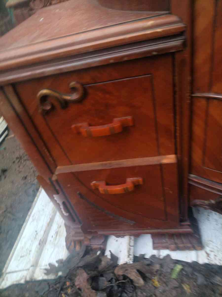 antique dresser - Osage, Oklahoma - FleaMarketBay
