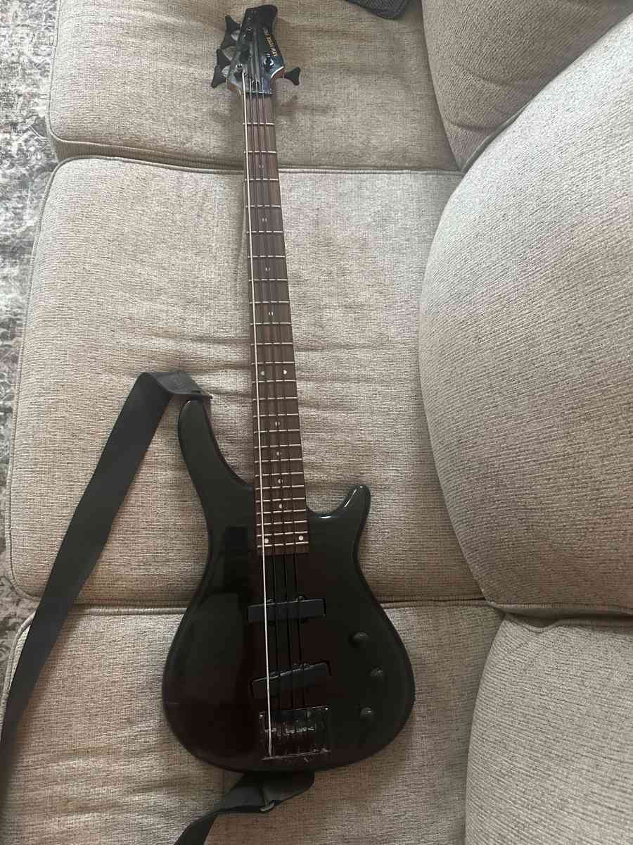 Epiphone Thunderbird Bass Guitar Black with Strap - Clarksville, Tennessee - FleaMarketBay