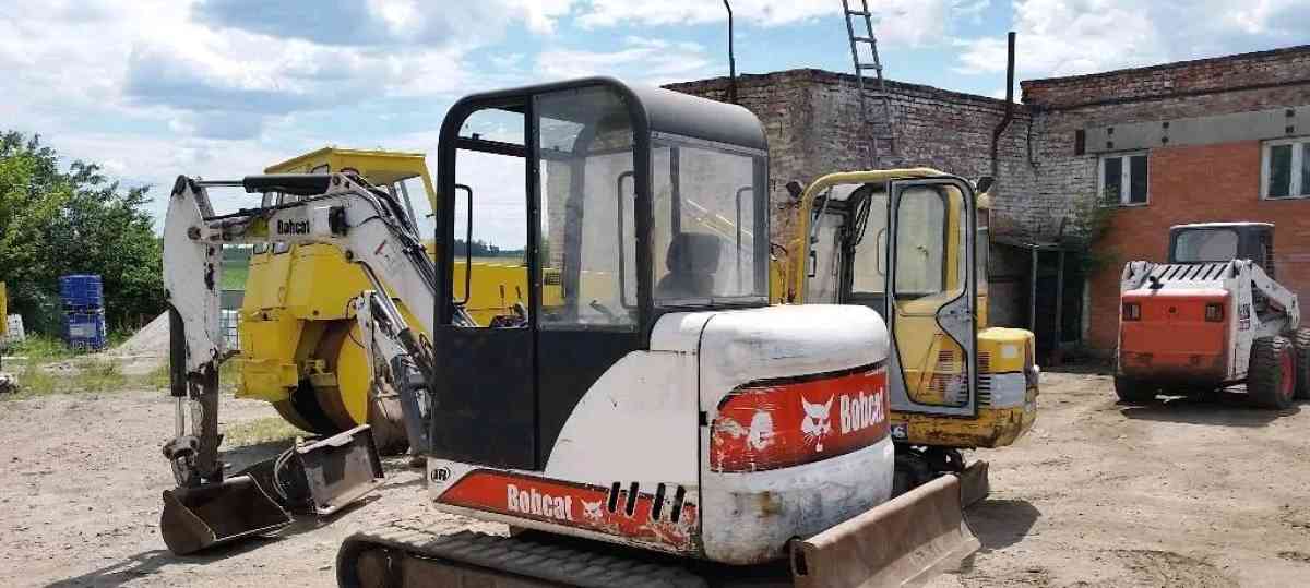 Tracked Excavator - Port Townsend, Washington