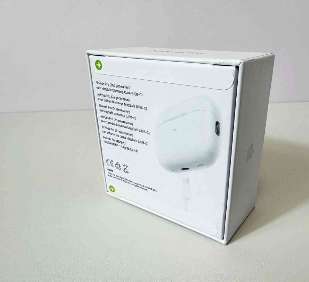 AirPods Pro 2nd generation - Winter Garden, Florida - FleaMarketBay