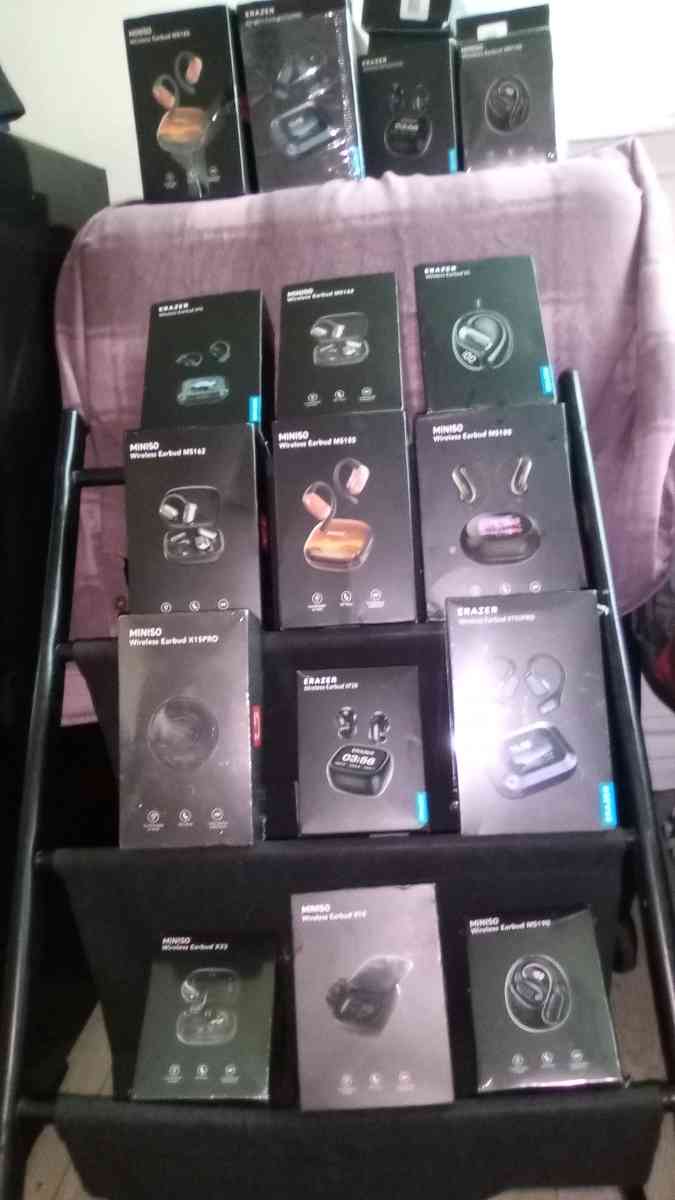 Miniso and Erazer wireless earbuds - Alhambra, California - FleaMarketBay