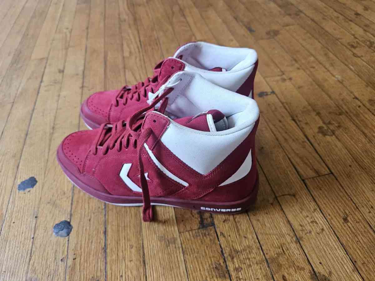 Converse Weapons Res and White High Top Sneakers - Allamuchy, New Jersey - FleaMarketBay