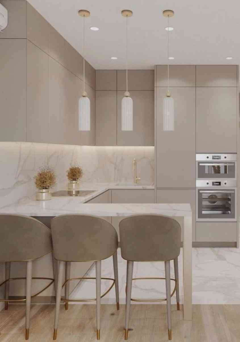 Luxury Modern Kitchens - Miami Beach, Florida