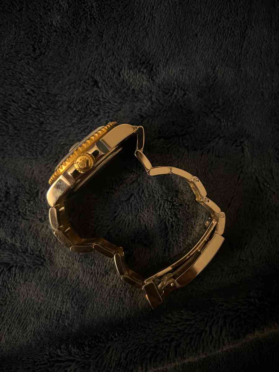 Luxury Mens Watch  Automatic Movement - Salem, Massachusetts - FleaMarketBay