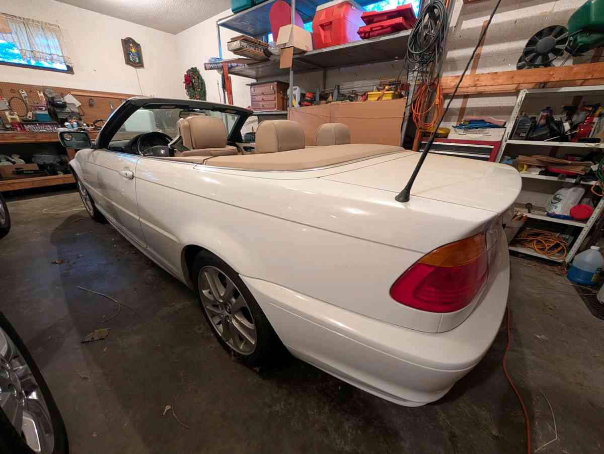 BMW with 93k miles - Decatur, Illinois - FleaMarketBay