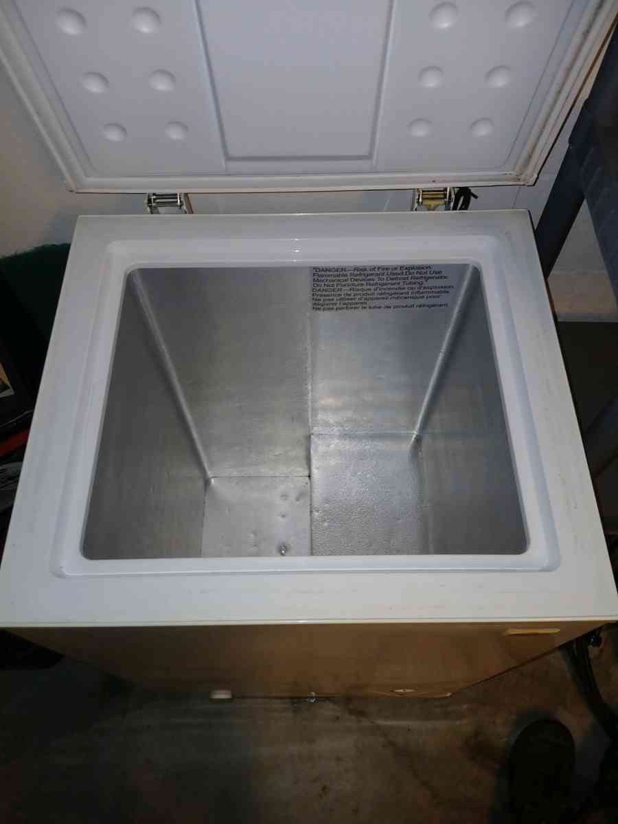 freezer chest - Lakeland, Florida - FleaMarketBay
