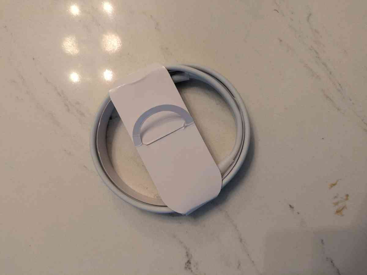 Airpods - Pompano Beach, Florida