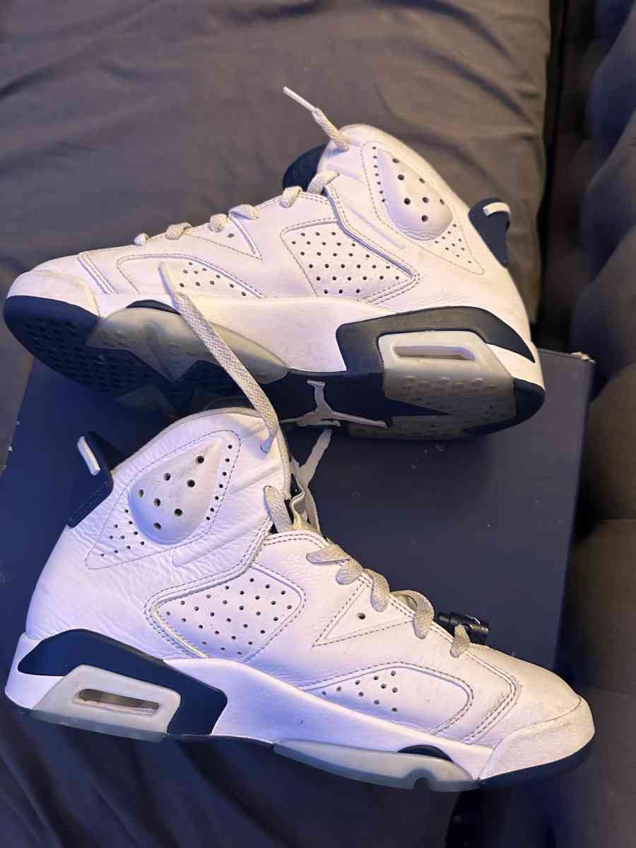 jordan 6 midnight navy size 85 - Goodlettsville, Tennessee - FleaMarketBay