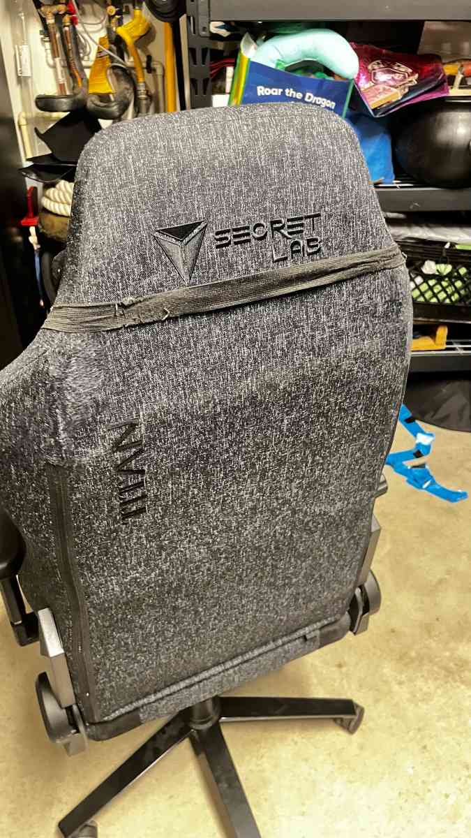 Secretlab TITAN Evo 2022 SoftWeave Plus Fabric Gaming Chair - Adelanto, California - FleaMarketBay