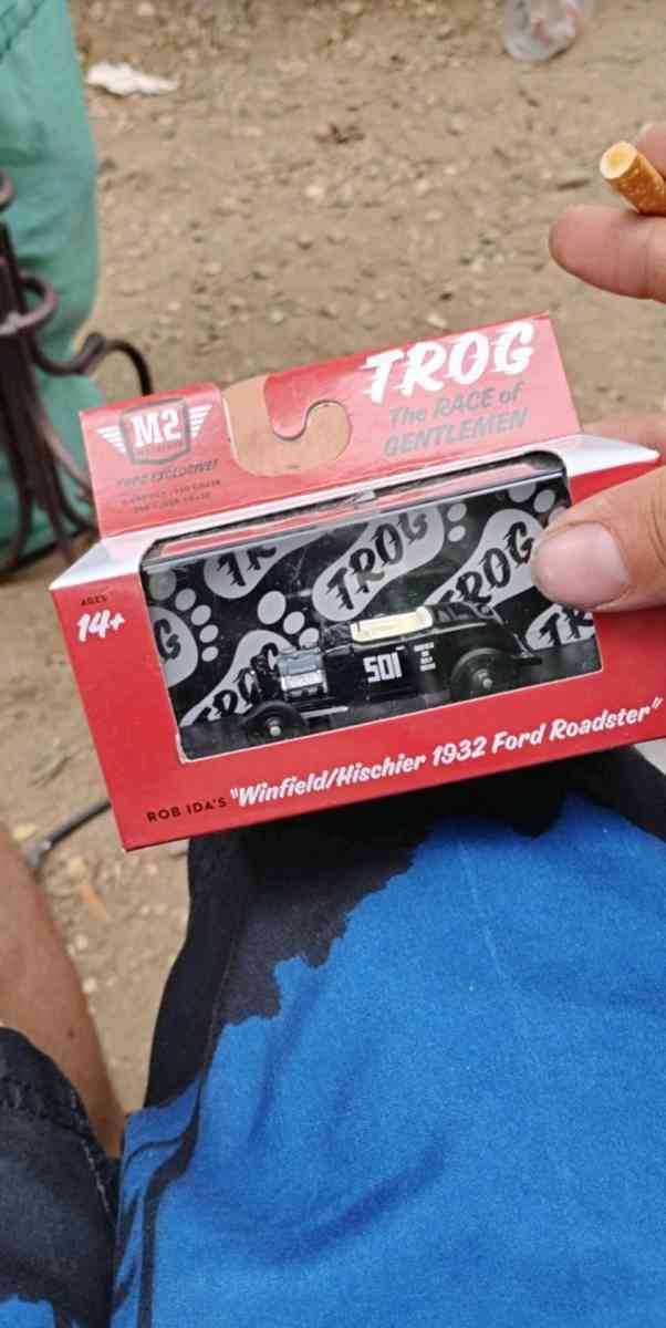 Hot Wheels 4pc - Craig, Colorado - FleaMarketBay