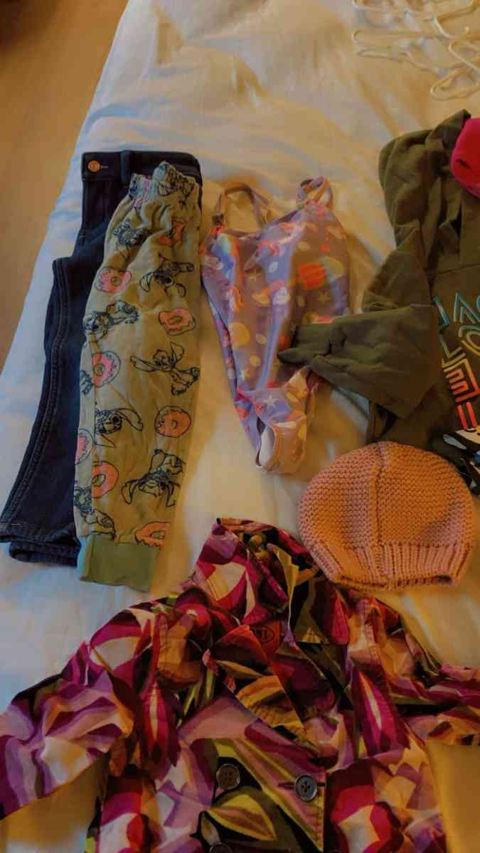 Girl clothes - Lake Mary, Florida - FleaMarketBay