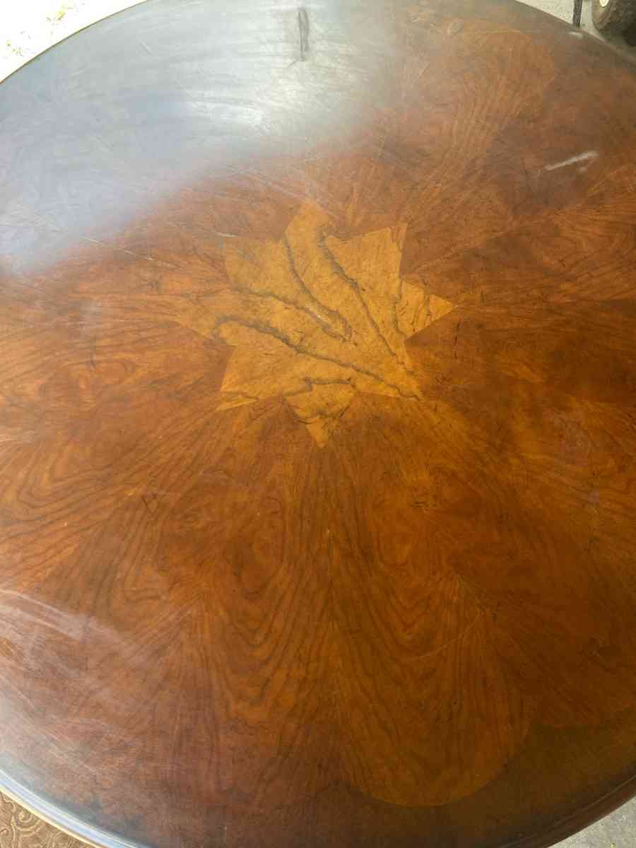 dining table with chairs - Houston, Texas - FleaMarketBay