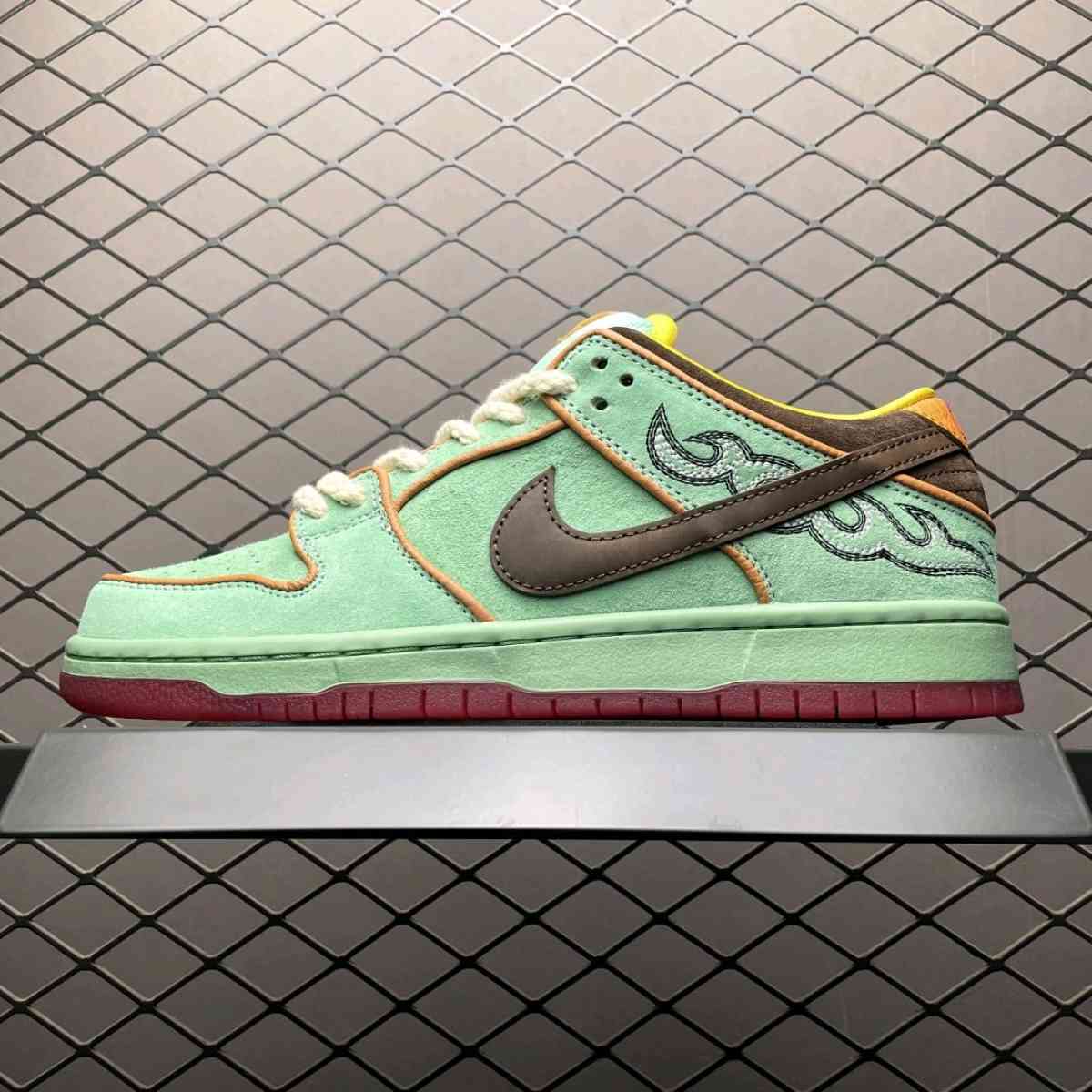 Nike SB Dunk Low x Rodeo Tourmaline - Kissimmee, Florida