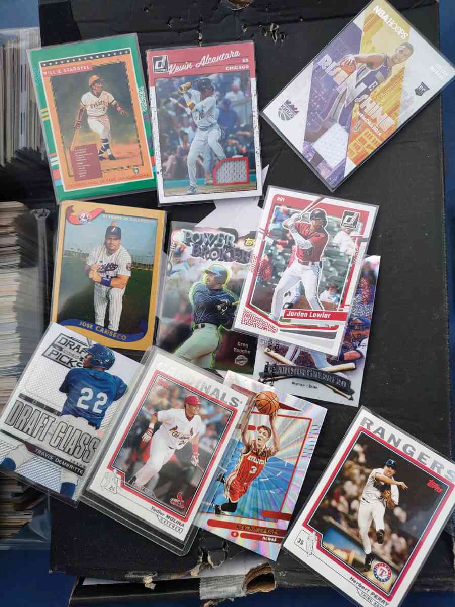 Sports cards - Olympia, Washington - FleaMarketBay