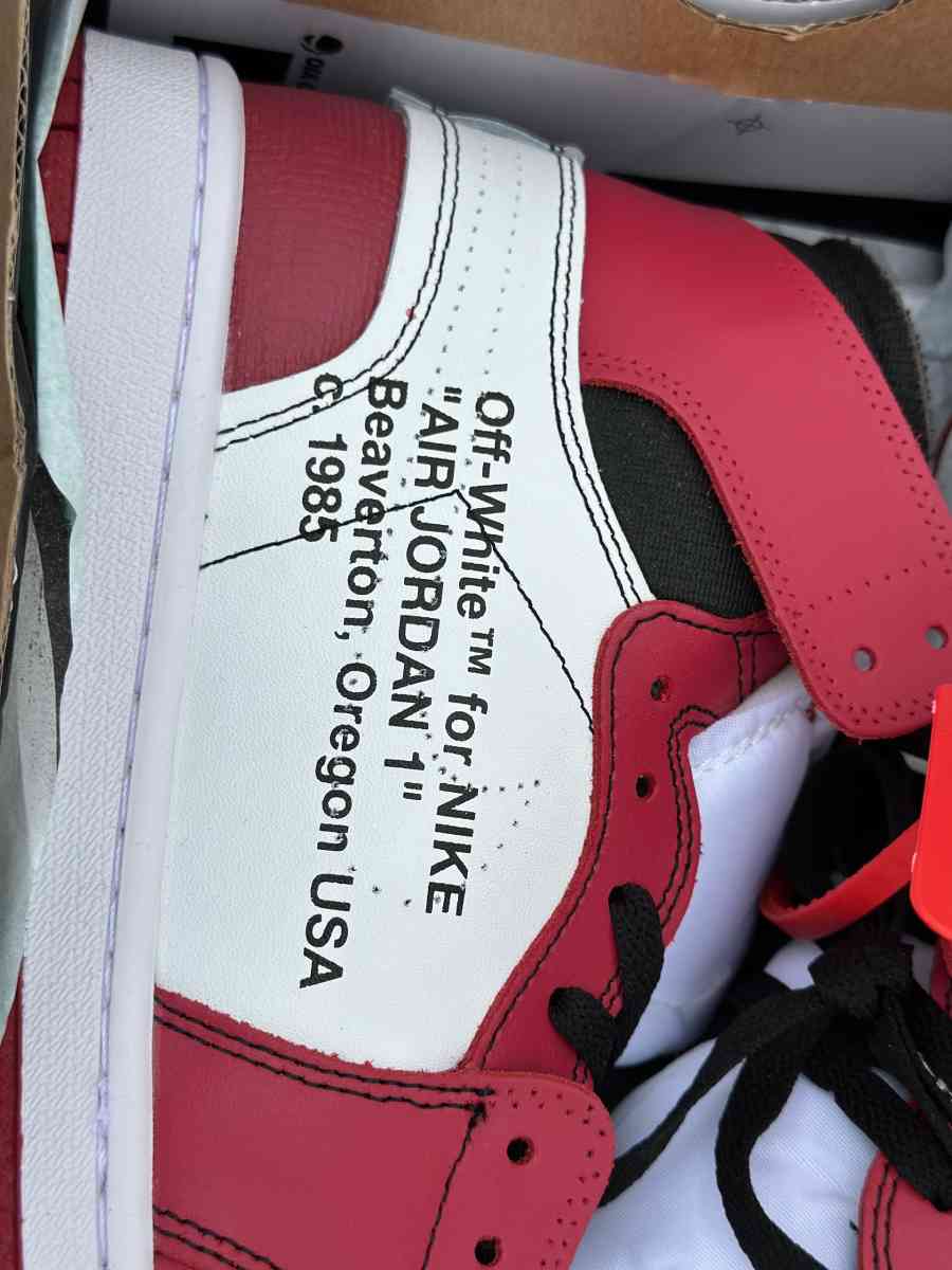 Air Jordan 1 Off White Chicago Red Retro High OG CNC Basketb - Brooklyn, New York - FleaMarketBay