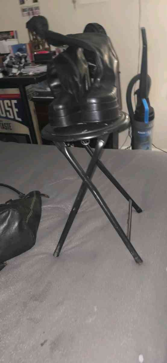 Womens zip up boots worn twice - Carolina Beach, North Carolina - FleaMarketBay