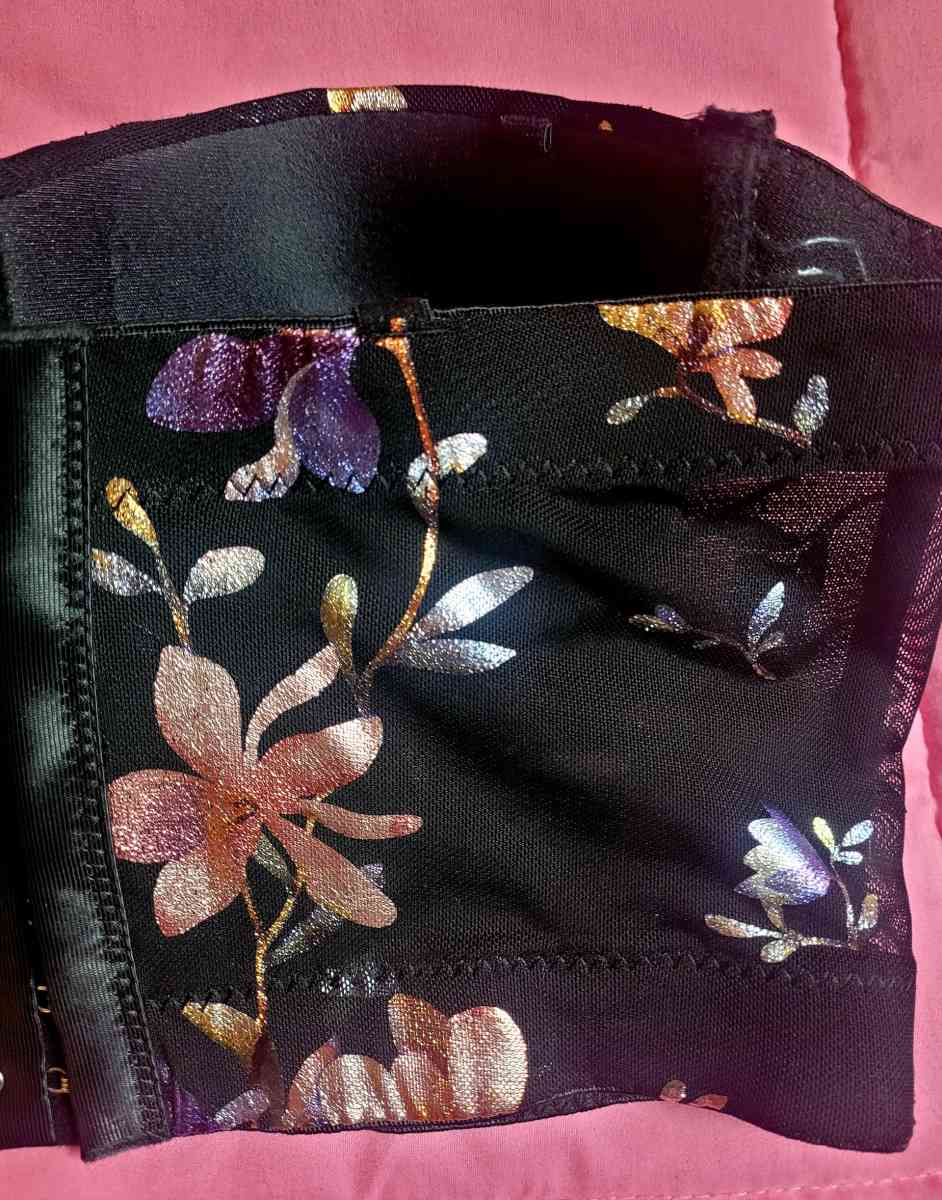 Floral Print Strapless Bra - Tabernacle, New Jersey - FleaMarketBay