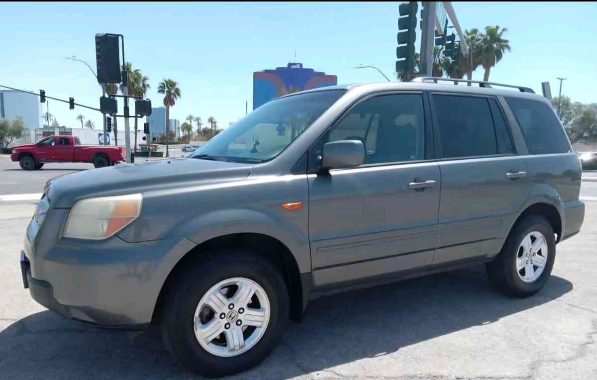 Honda pilot - Las Vegas, Nevada - FleaMarketBay