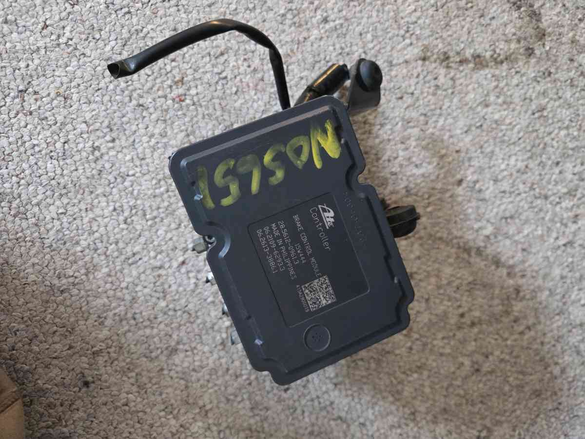 abs control module mazda - Villa Park, Illinois - FleaMarketBay