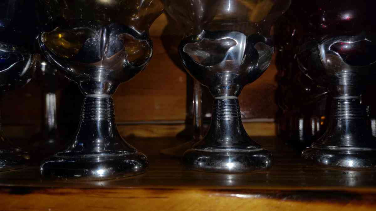 the antique ceremony ritual glasses the red one for 700 alon - Laurens, South Carolina - FleaMarketBay