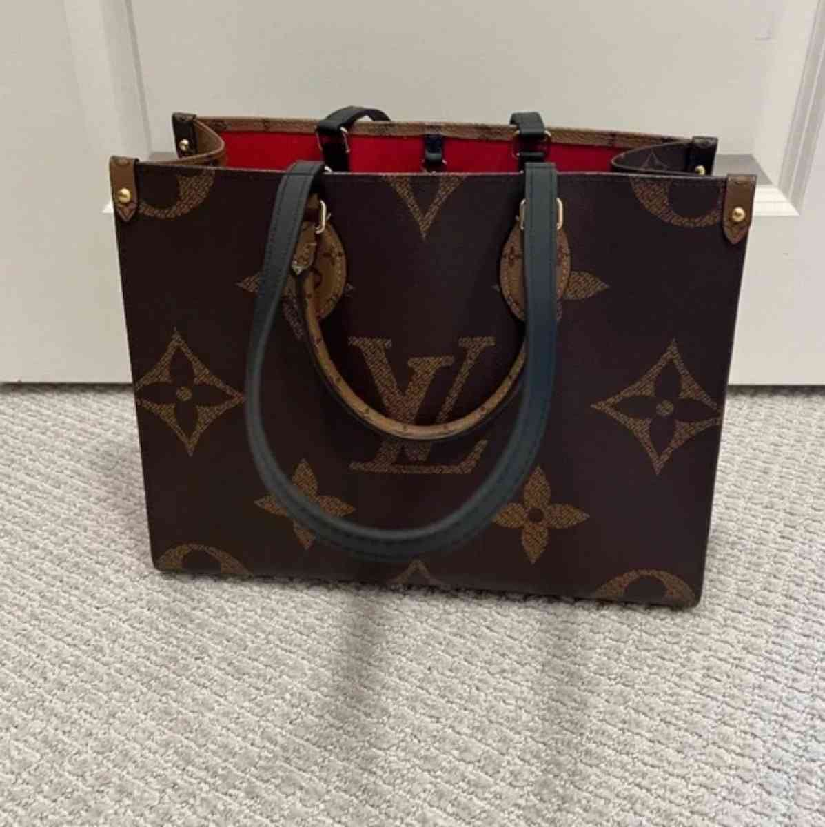 Louis Vuitton Bag - Houston, Texas